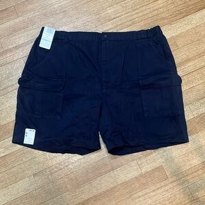 New mens Savane shorts size 44